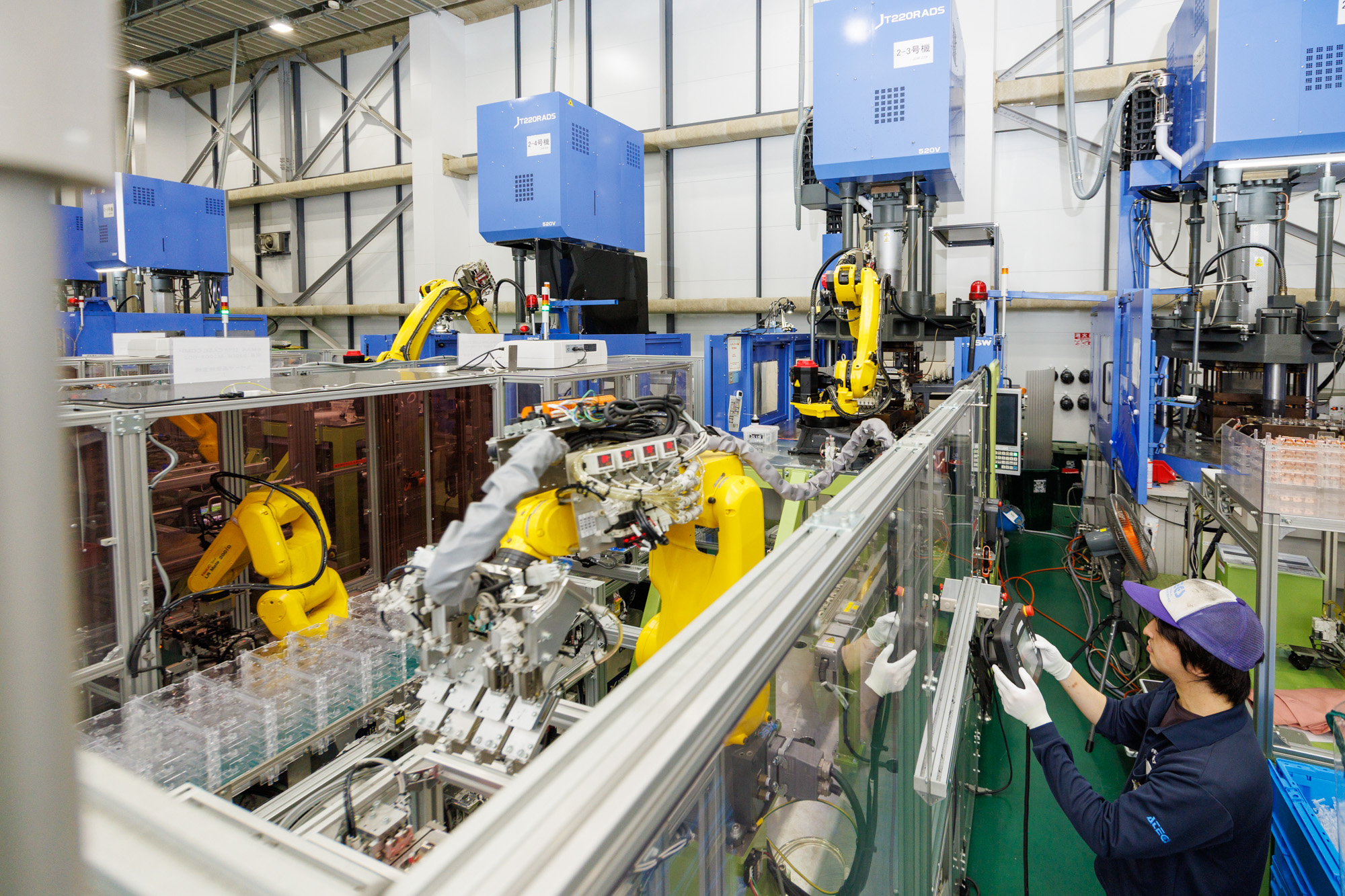 未来の工場の様子